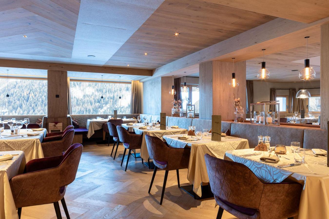 קולפוסקו Mountain Hotel Mezdi מראה חיצוני תמונה