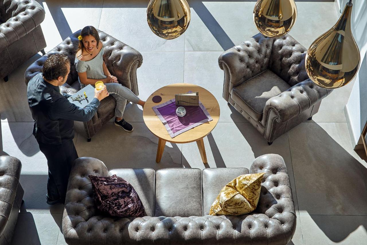 קולפוסקו Mountain Hotel Mezdi מראה חיצוני תמונה